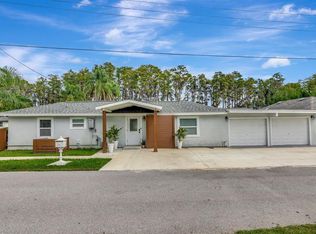19207 Crooked Ln, Lutz, FL 33548