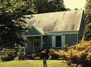 55 Risley Rd, Fairfield, CT 06430