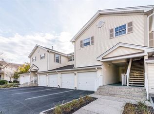 93 Potomac Dr, Basking Ridge, NJ 07920