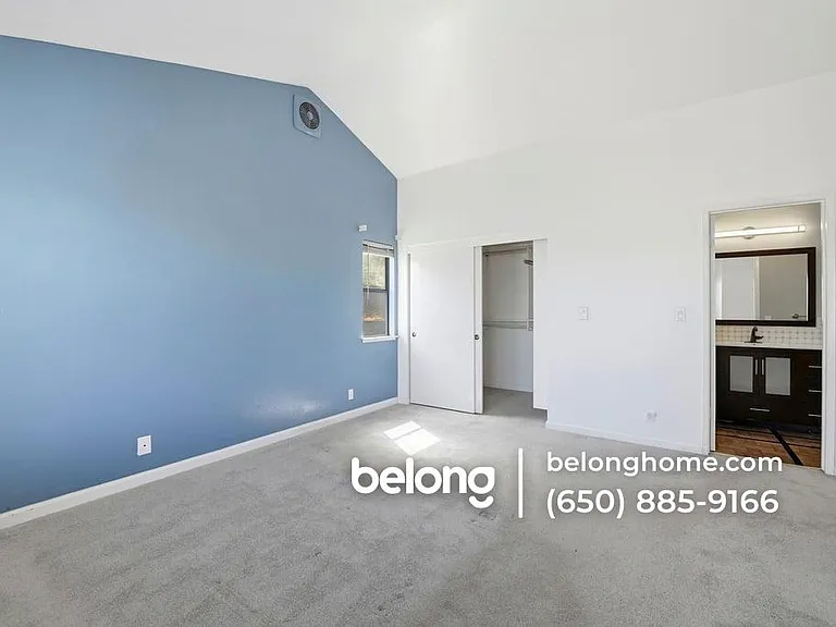 23460 Lakeridge Ave — Photo 10