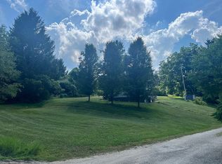 69580 Sunny Addition Rd, Saint Clairsville, OH 43950