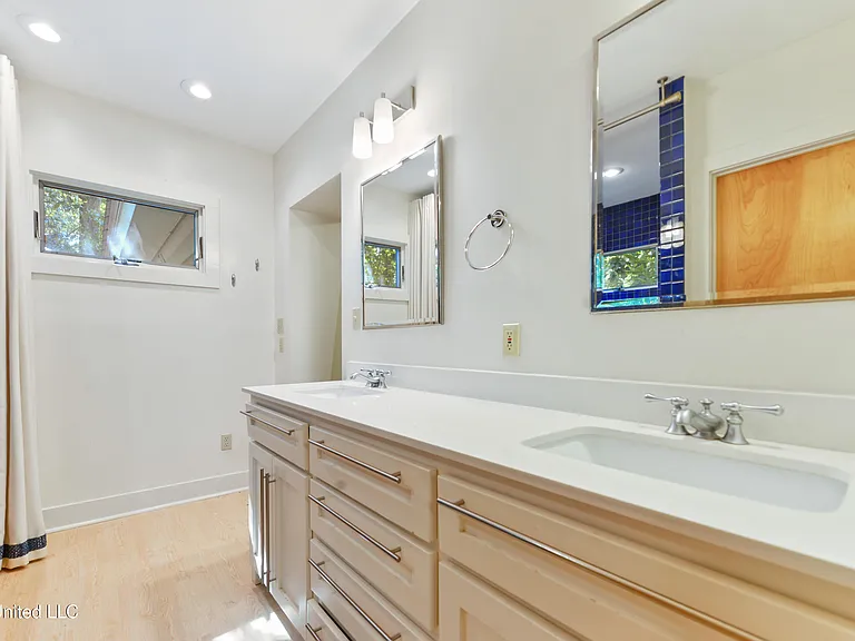 1220 Sunset Ave — Photo 31