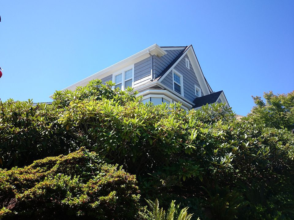 2nd image of 3605 SW Olga St