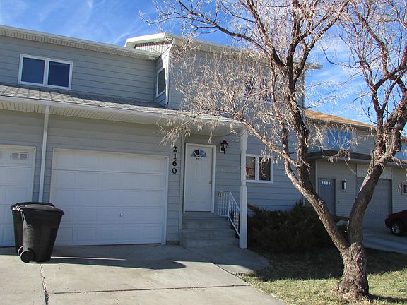 Nice, newer building