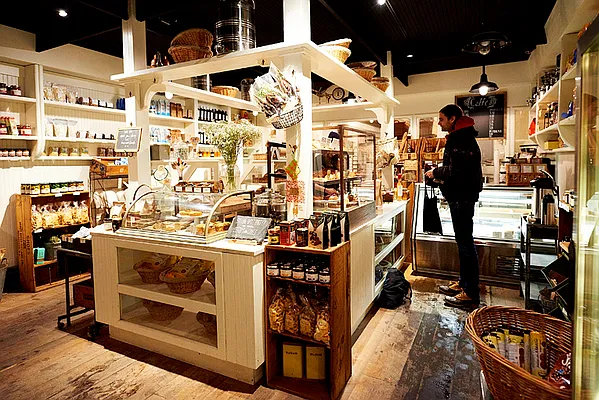 Rented by 880 DeKalb LLC | media 16