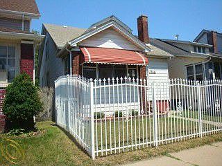 2nd image of 7826 Navy St