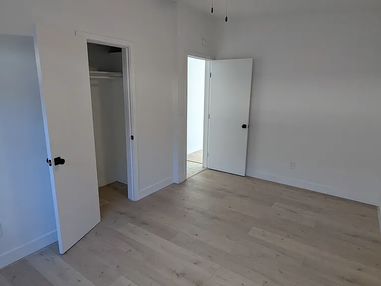 5206 Elizabeth St #1/4 — Photo 9