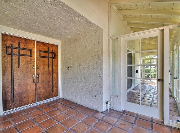 4th image of 6415 Camino Viviente