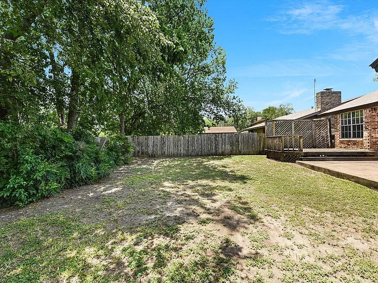 6509 Skycrest Dr — Photo 25