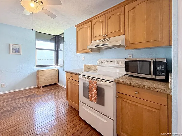 1950 SW Palm City Rd #13307 — Photo 14