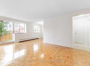 1524 Lawrence Ave W #514, Toronto, ON M6L1B7