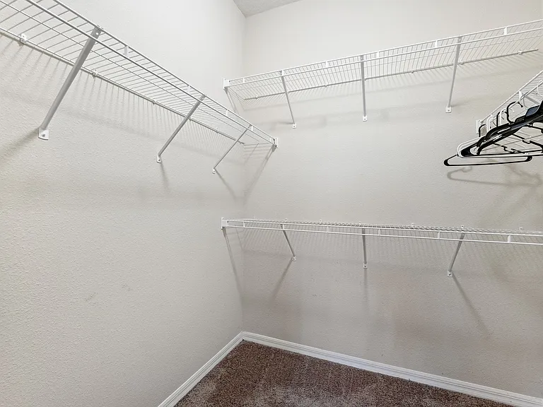 2415 10th Ave E — Photo 13