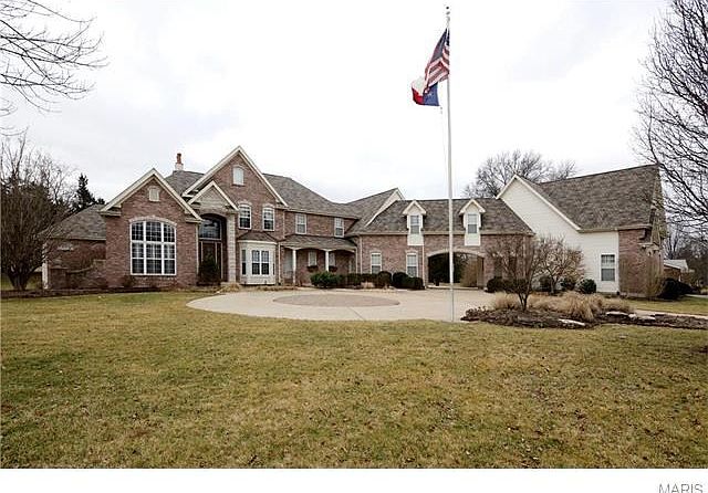 1st image of 40 Auburndale Dr