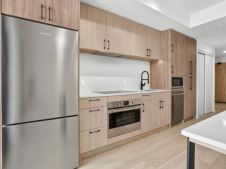 109 Erskine Ave #1110 — Photo 16