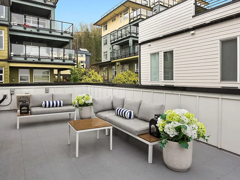 2005 Dexter Ave N #B — Photo 22