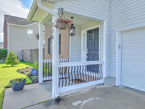 4th image of 256 Ponderosa Dr