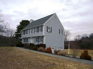44 Bruin Hill Rd, North Andover, MA 01845