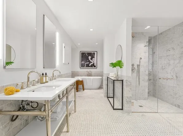 201 W. 77th image 1 of 17