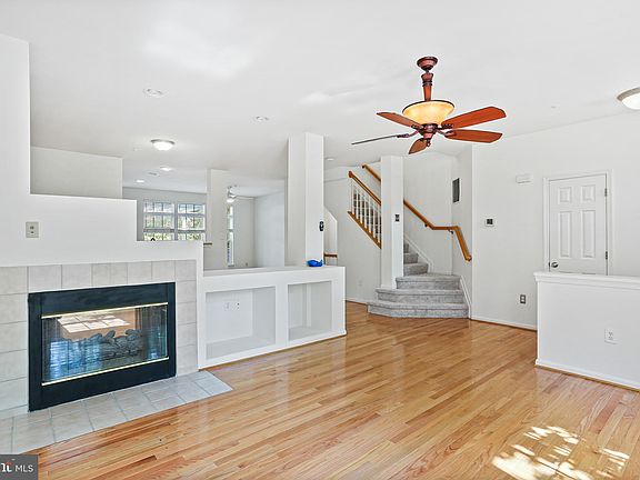 4th image of 17702 Smokewood Dr