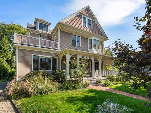 55 Burroughs St #55C, Jamaica Plain, MA 02130