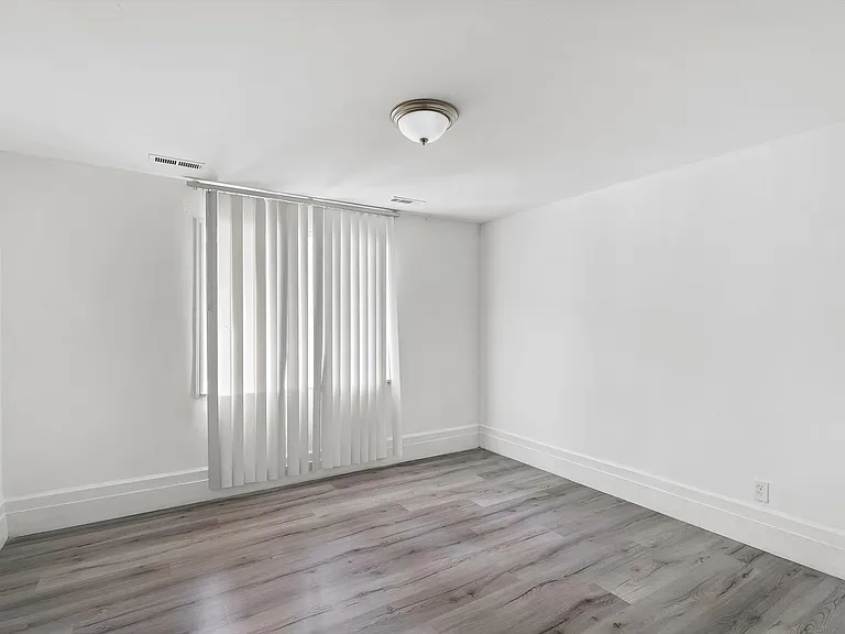 9986 Lark Ave — Photo 28