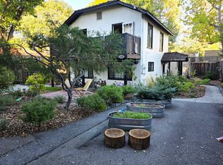 1321 Hopkins Ave, Palo Alto, CA 94301
