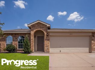 2717 Brea Canyon Rd, Fort Worth, TX 76108