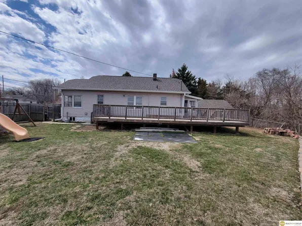 1510 J St, Omaha, NE 68107