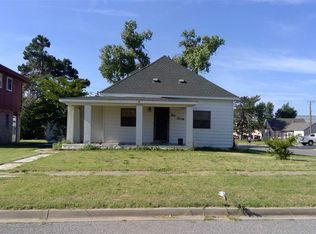 421 NW 1st St, Laverne, OK 73848