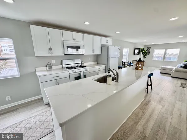 14 Colonial Ln #15590, Rehoboth Beach, DE 19971