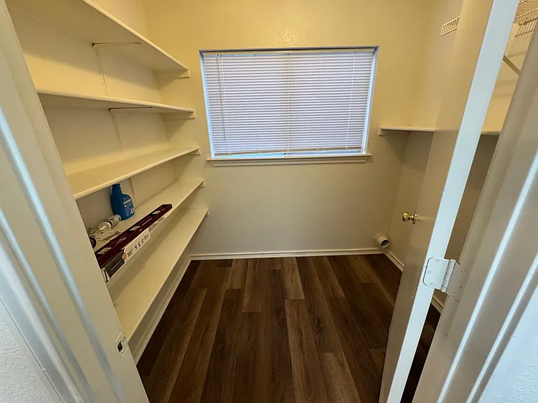 10137 Chapel Glen Ter — Photo 17