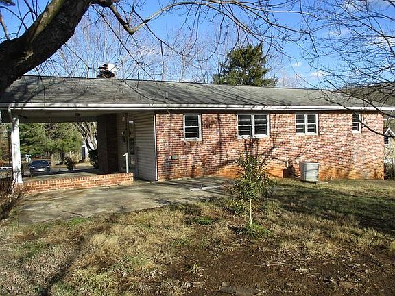 2nd image of 451 Buckingham Dr