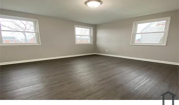 7836 Eastdale Rd — Photo 3
