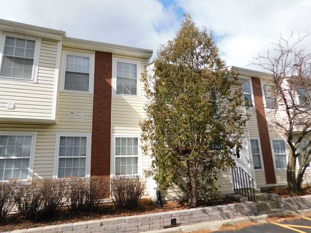 1st image of 1301 Wyndham Dr APT 106