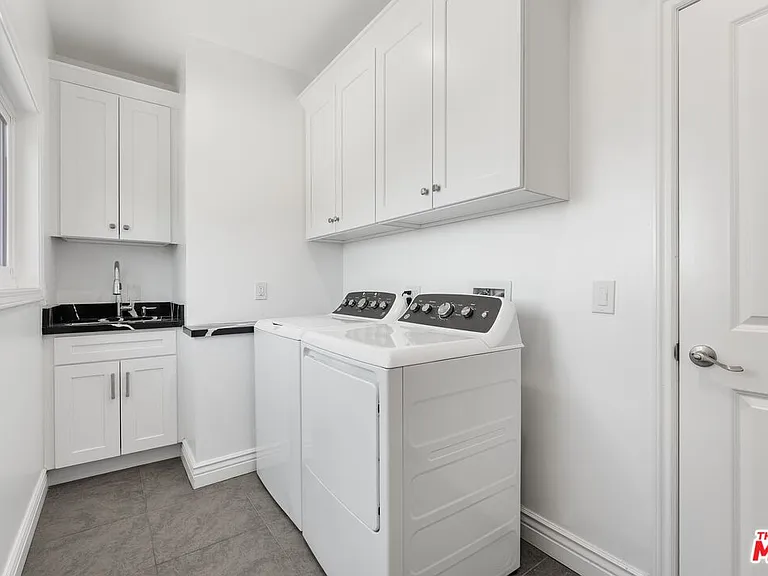 22405 Calipatria Dr — Photo 22