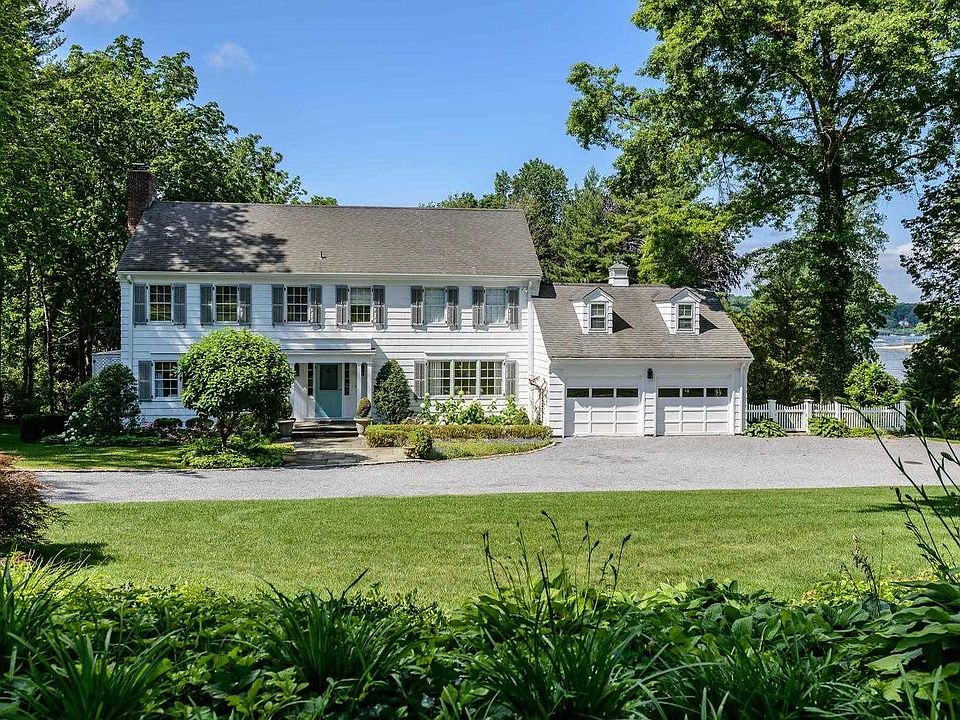 9 Harbor Hill Rd, Halesite, NY 11743 Zillow