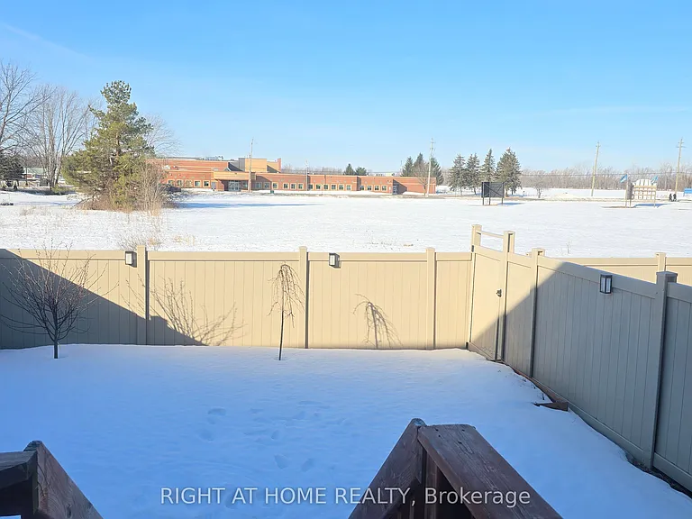 330 Twilight Ave — Photo 33