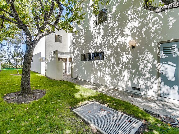 5th image of 1699 Alder Creek Ct