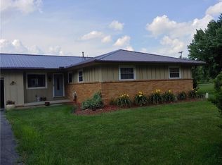 1195 W Springbrook Ln, Piqua, OH 45356