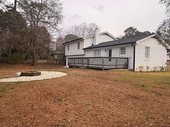 3rd image of 259 Mediterranean Ln