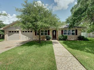 1309 Barak Ln, Bryan, TX 77802
