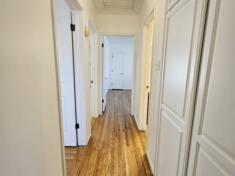 6341 Sultana Ave — Photo 8