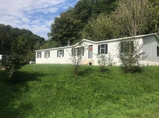 4054 Highway 421 N, McKee, KY 40447