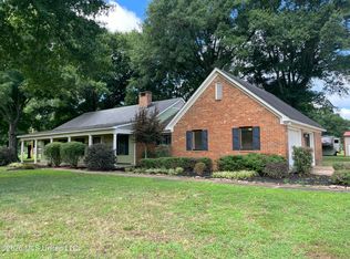 8281 Juanita Dr, Olive Branch, MS 38654
