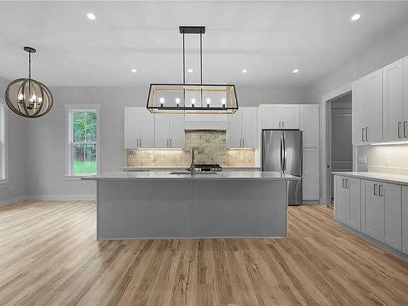 3rd image of 231 Salt Creek Way E