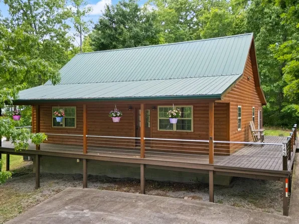 143 Ironwood Dr, Bee Spring, KY 42207