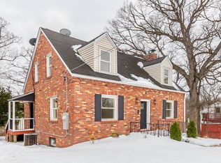 7824 Rosedale Dr, Saint Louis, MO 63121