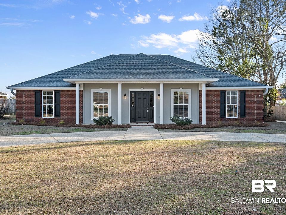 1st image of 207 Manor Blvd