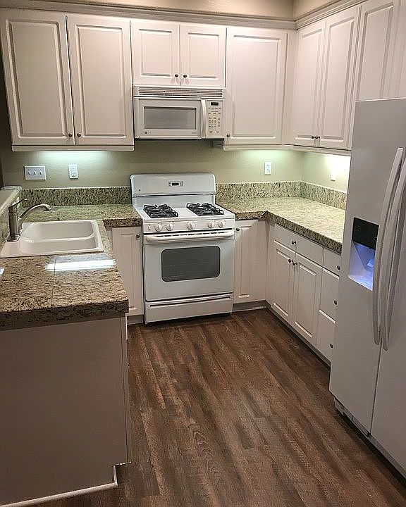 1st image of 33800 Willow Haven Ln Unit 101