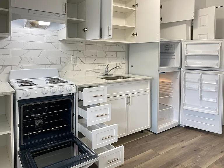630 Cummings Ave — Photo 26